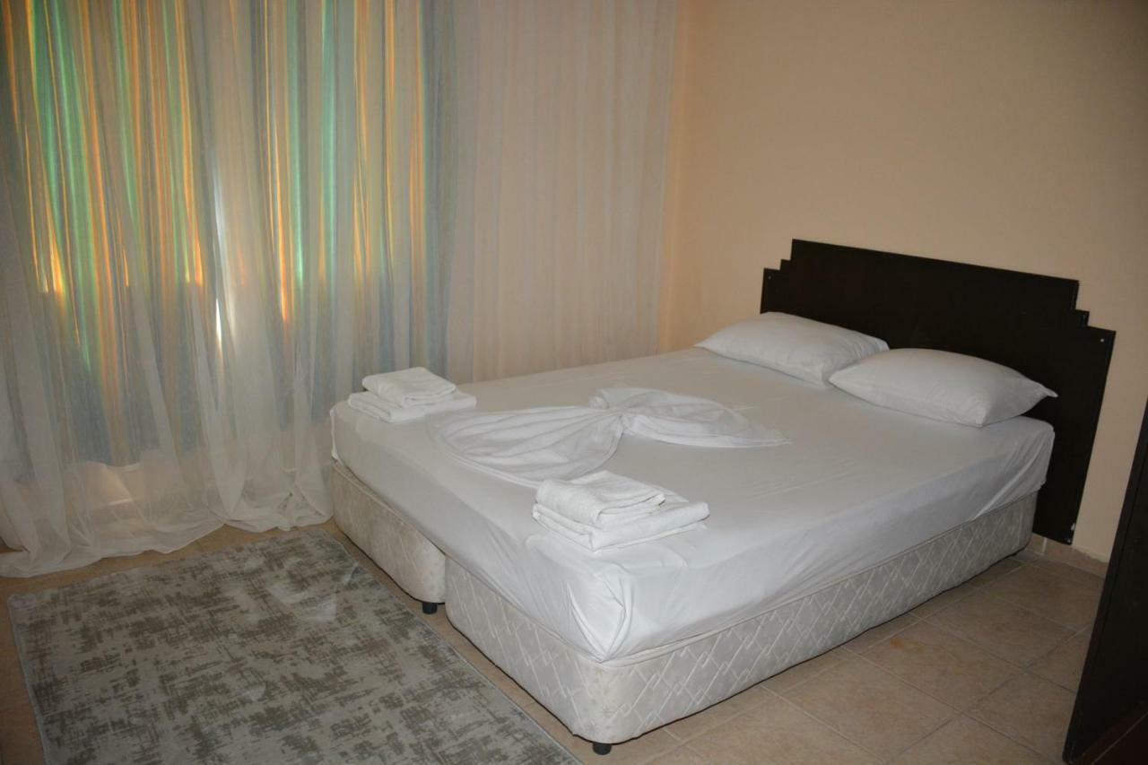 Bahceli Family Otel Antalya Eksteriør billede